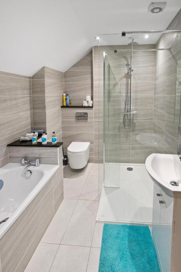 The Lodge - Studio Apartment'S Касл Экстерьер фото